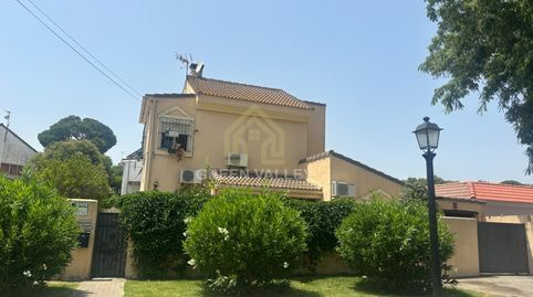 CHALET EN GUADACORTE CON PISCINA DE AGUA SALADA