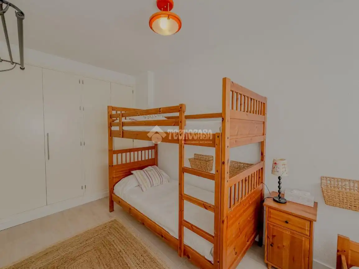 Habitación de Piso en venta en Rota con Aire acondicionado, Calefacción y Jardín privado