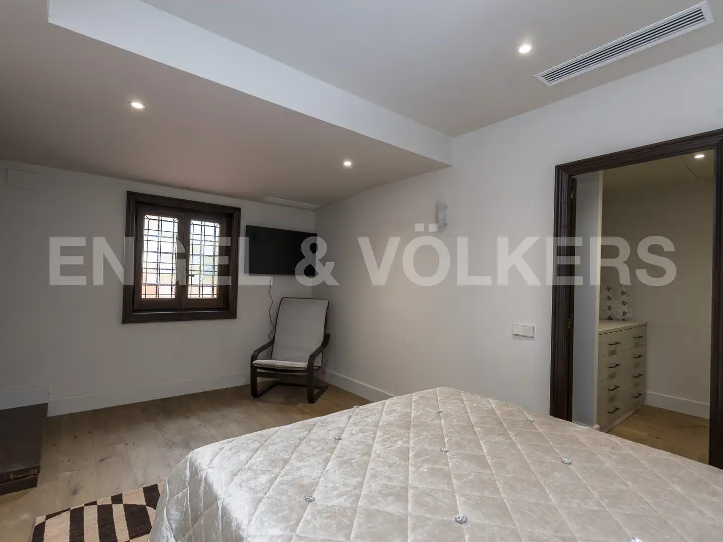 Bedroom of Houses for sale in Castelldefels  with Air Conditioner, Heating and Private garden