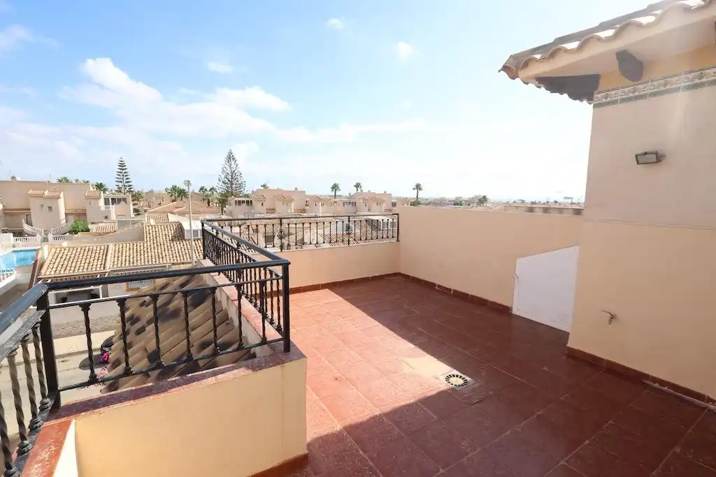 Reihenhaus mit Pool zum Verkauf in Calle Calle Estaca, imagen 16