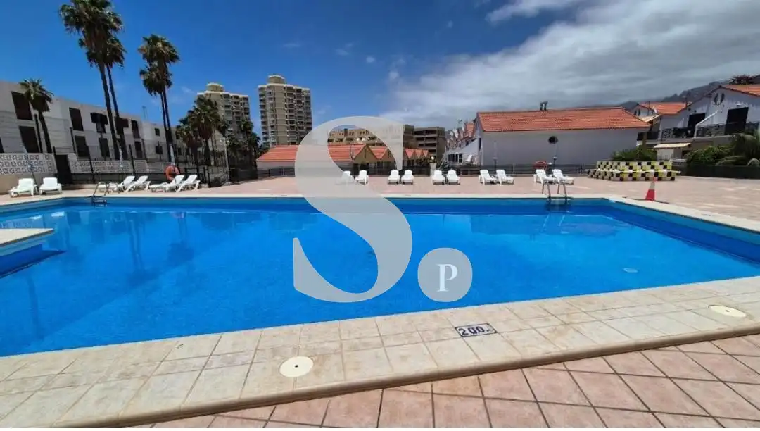 Bungalow amb piscina en venda a Calle Noelia Afonso Cabrera, imagen 3