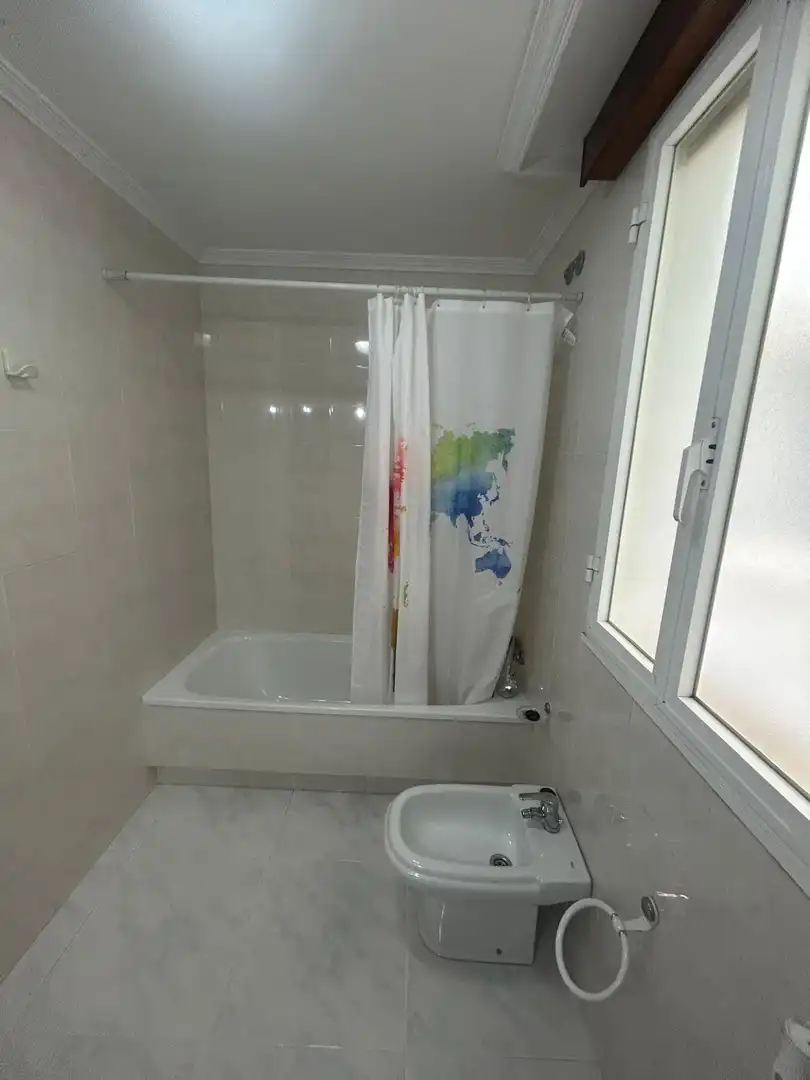 Bathroom of Flat for rent in A Pobra do Caramiñal  with Furnished