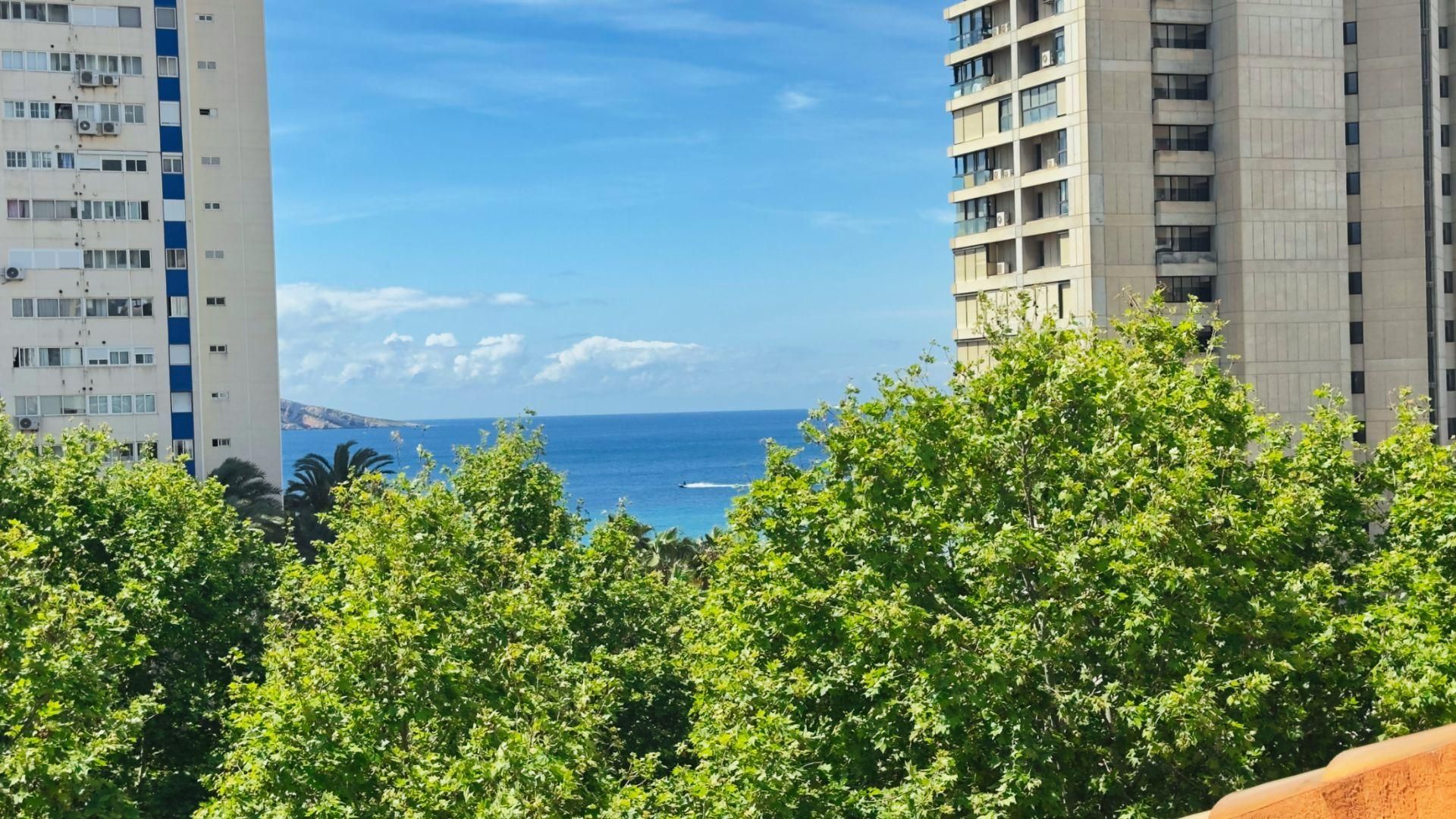Exterior view of Duplex for sale in Benidorm  with Air Conditioner, Heating and Community pool