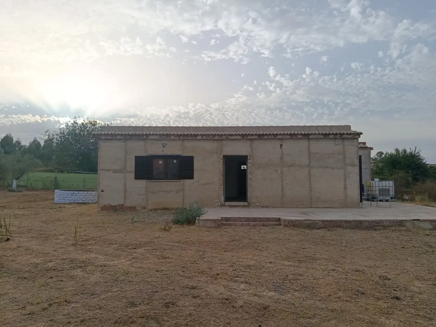 Vista exterior de Finca rústica en venda en Hinojos amb Terrassa