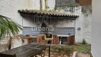 Terrassa de Casa o xalet en venda en Arenys de Munt amb Piscina