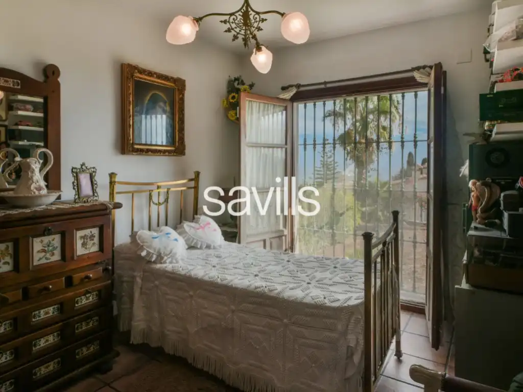 Bedroom of Houses for sale in Rincón de la Victoria