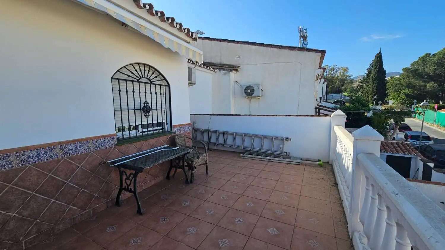 Terrassa de Casa o xalet en venda en Alhaurín de la Torre amb Aire condicionat, Calefacció i Terrassa