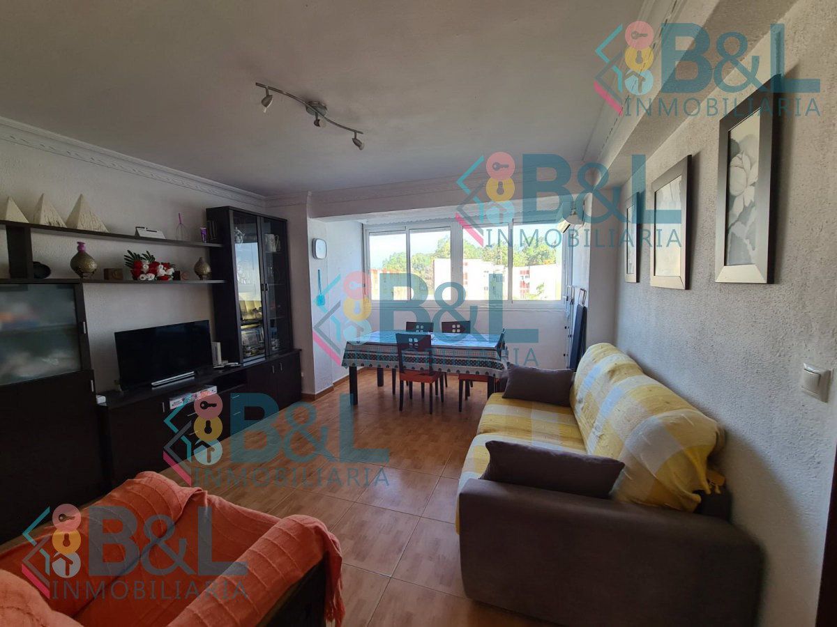 Sala d'estar de Pis de lloguer en  Huelva Capital amb Aire condicionat i Calefacció