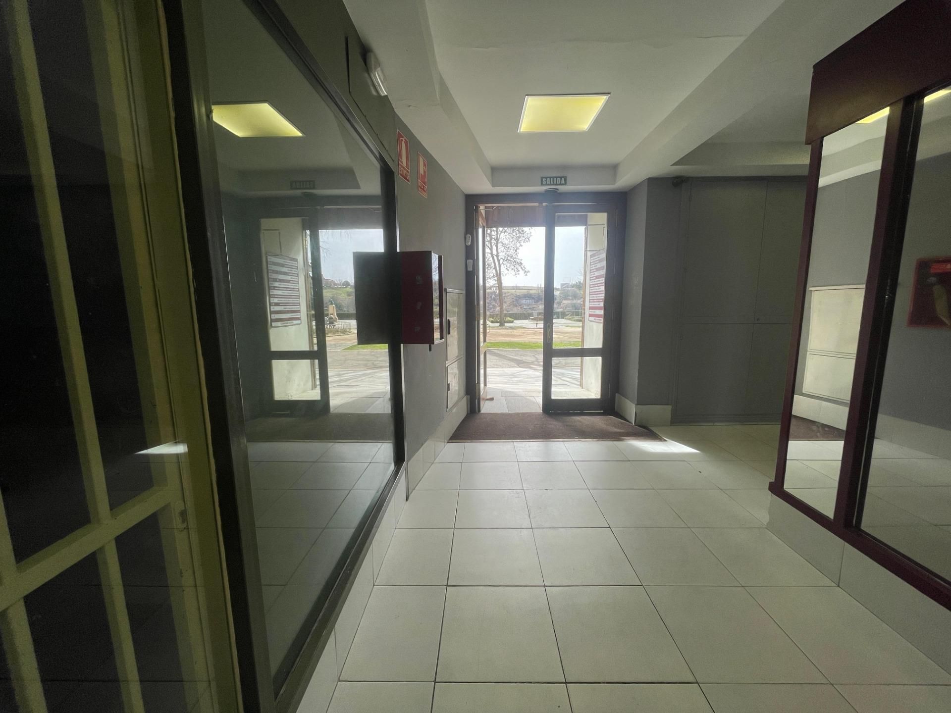 Geschaftsraum zur Miete in Plaza Mayor - San Agustín