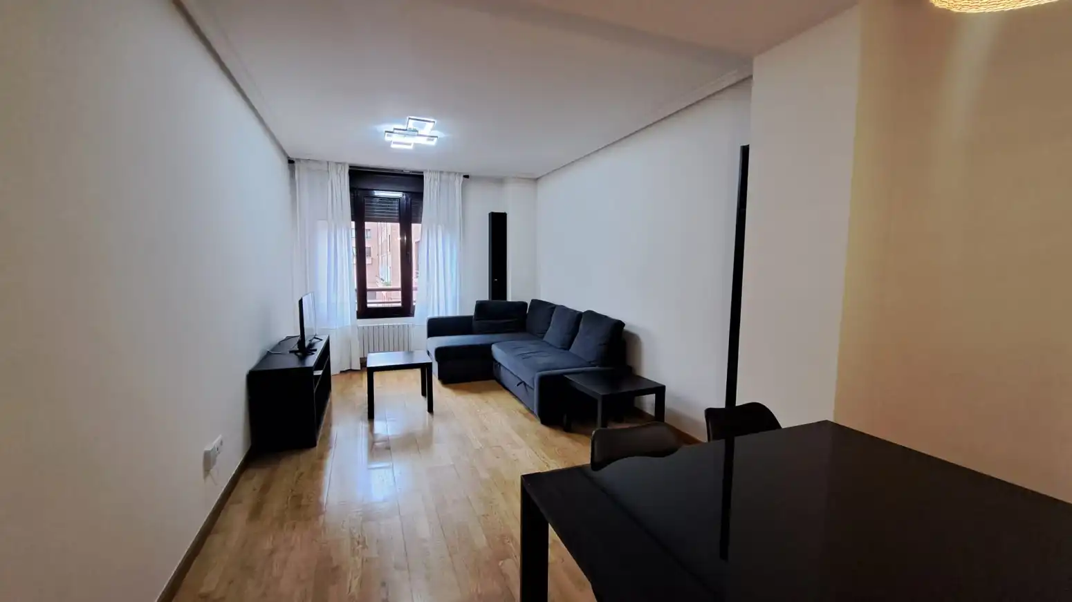 Sala de estar de Piso de alquiler en Gijón  con Calefacción, Terraza y Trastero
