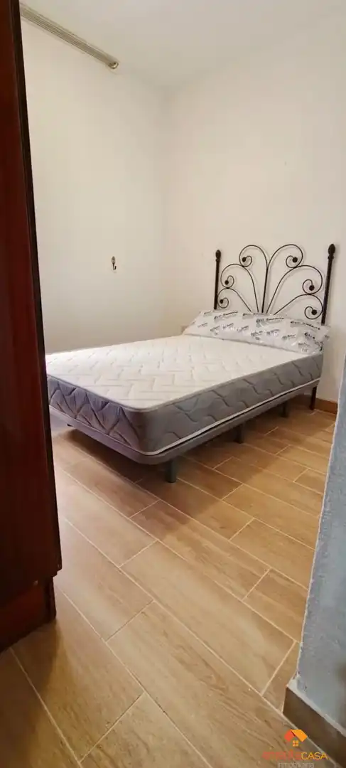 Dormitori de Apartament en venda en Mérida amb Aire condicionat i Moblat