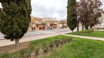 Vista exterior de Casa adosada en venda en Armilla amb Calefacció