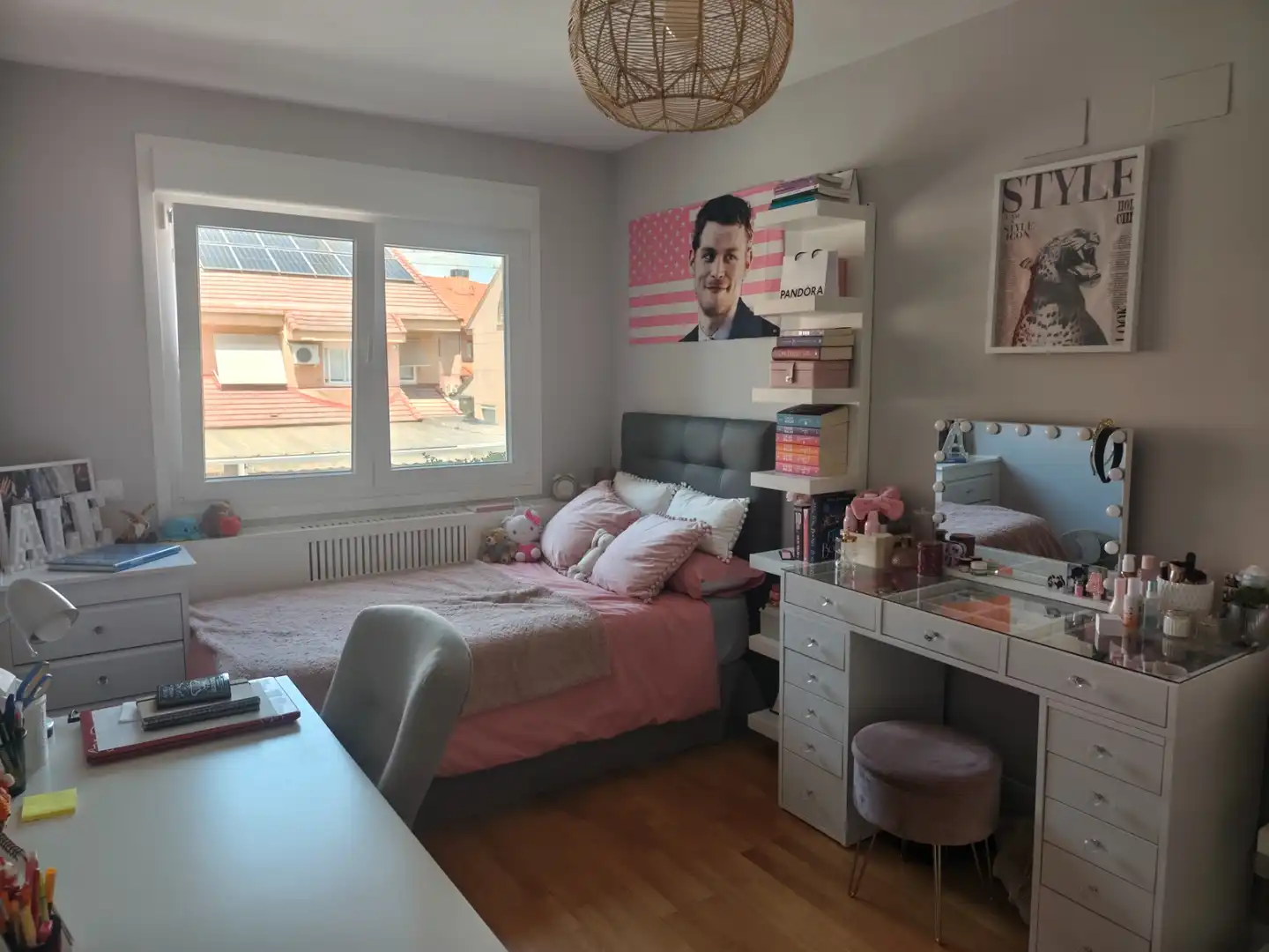 Schlafzimmer von Einfamilien-Reihenhaus zum Verkauf in Algete mit Klimaanlage, Heizung und Privatgarten