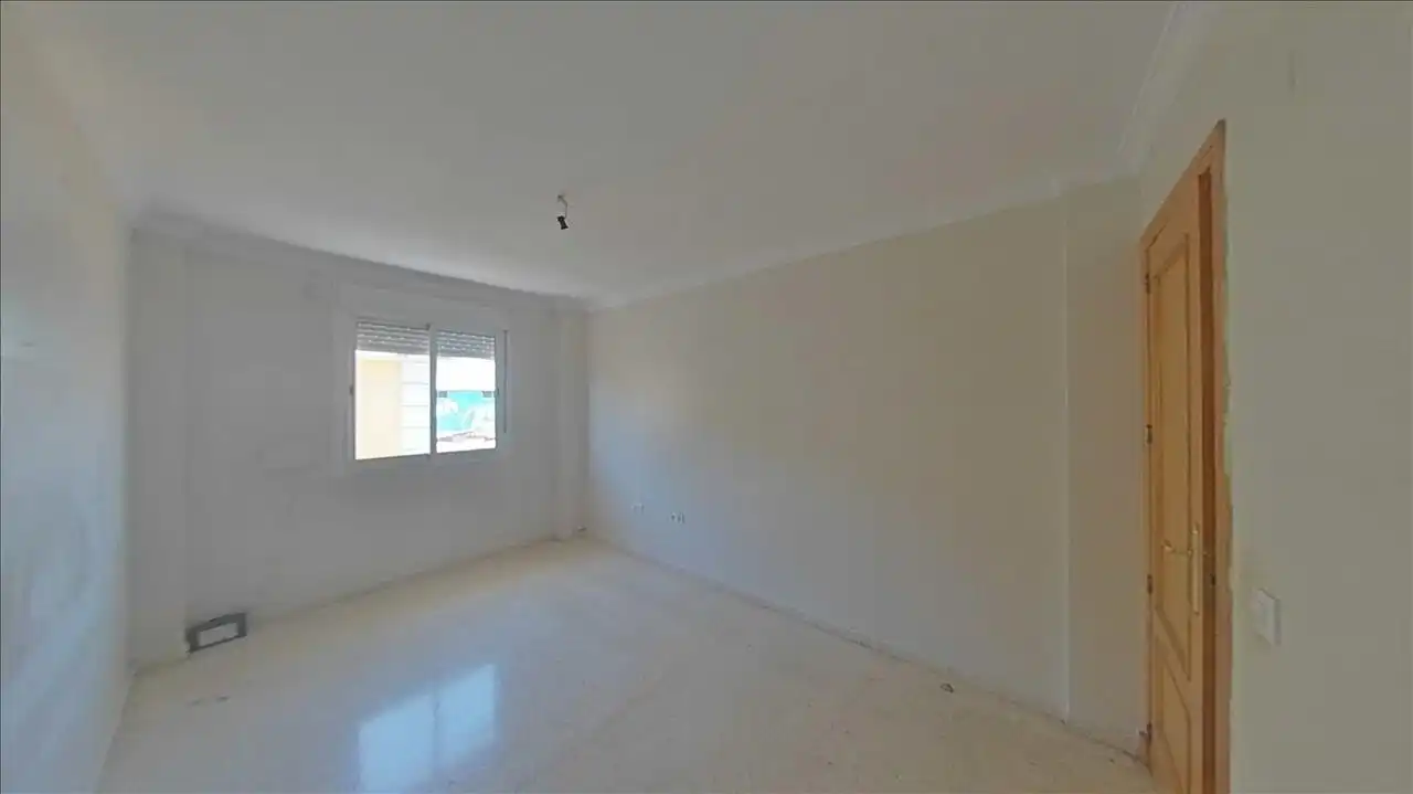 Habitación de Piso en venta en Bajadilla - Fuente Nueva