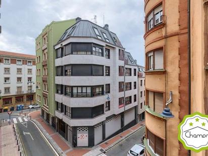 Außenansicht von Wohnung zum verkauf in Barakaldo 