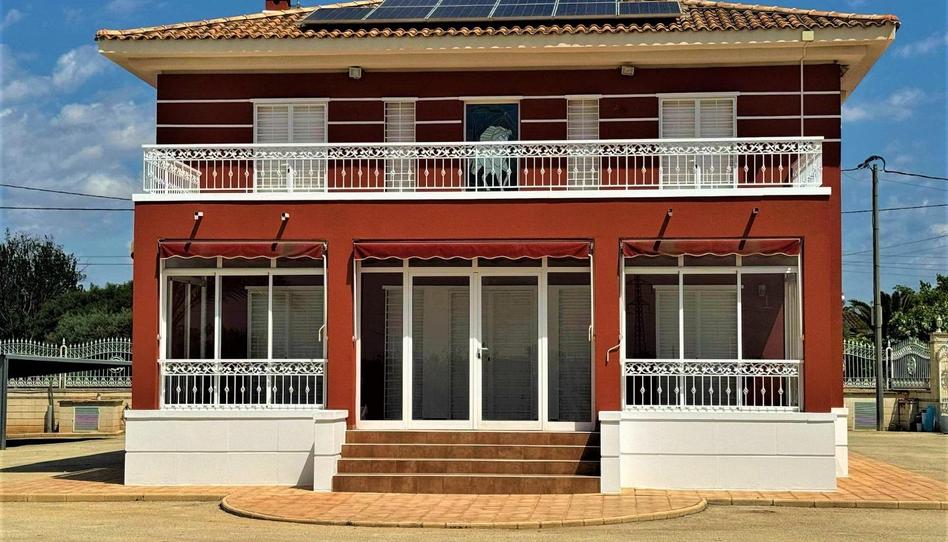 Foto 1 de Casa o xalet en venda a La Algoda - Matola - Llano de San José, Alicante
