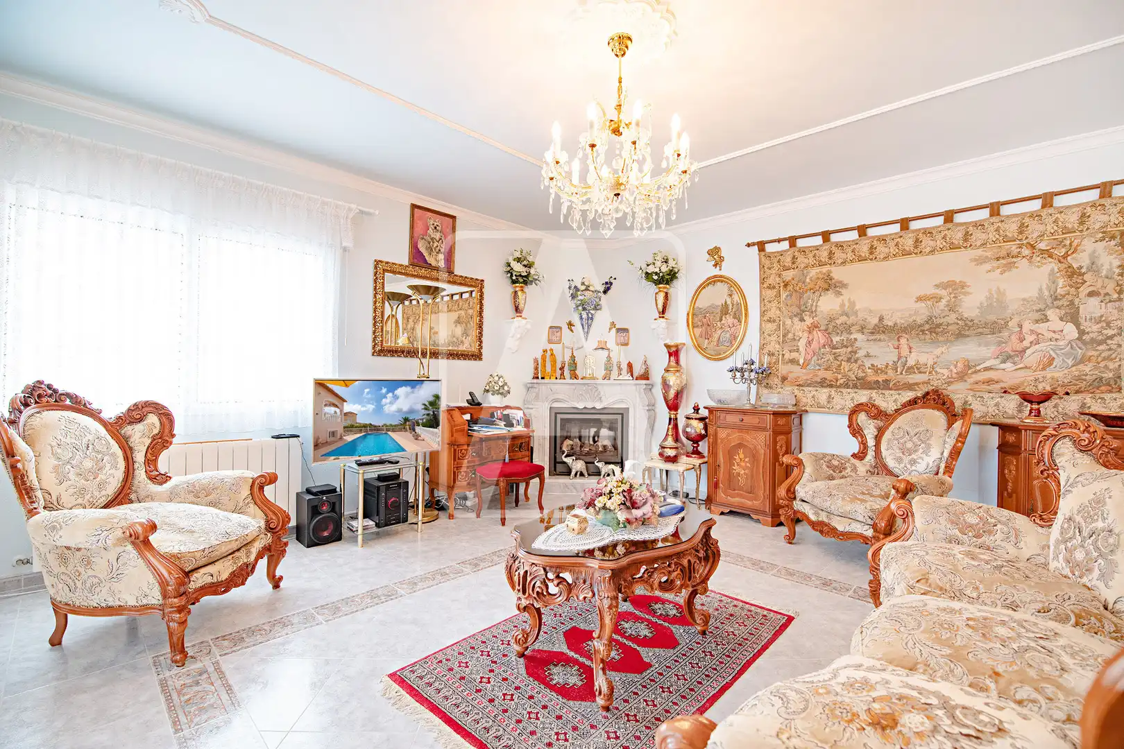 Sala d'estar de Casa o xalet en venda en Calpe / Calp amb Aire condicionat, Calefacció i Jardí privat