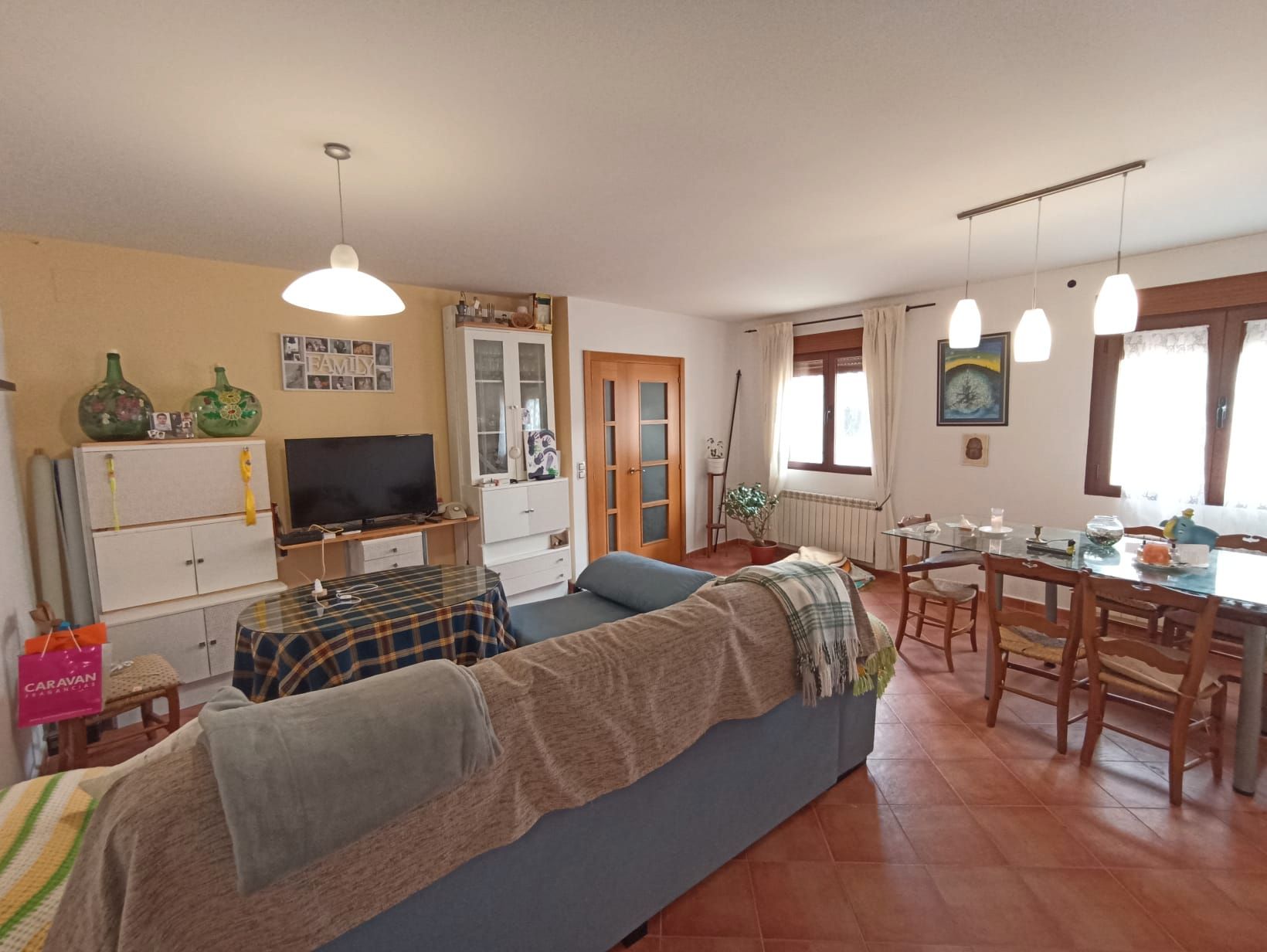 Living room of House or chalet for sale in San Pedro del Arroyo  with Heating and Oven