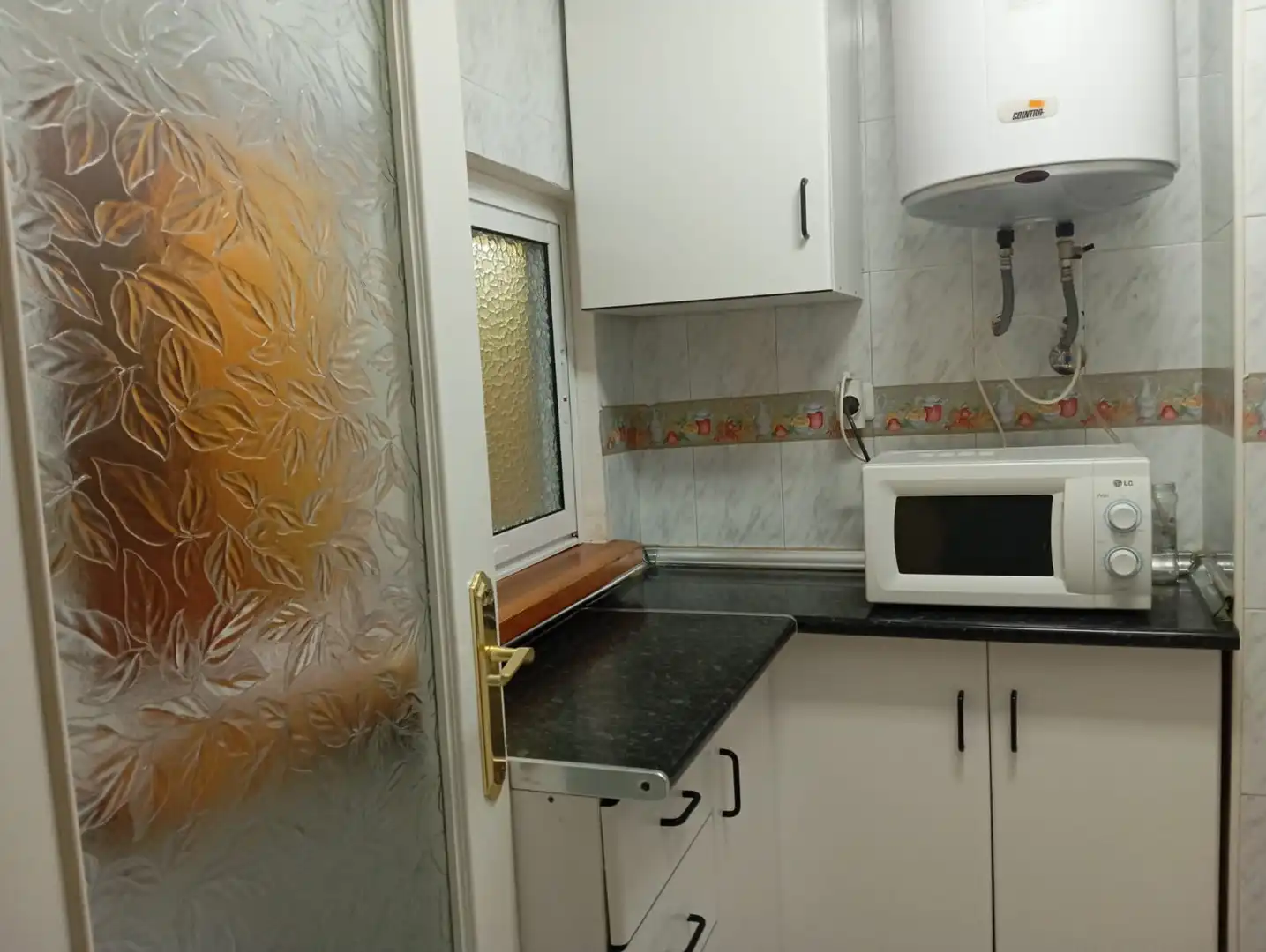 Küche von Wohnung zum Verkauf in Gualchos mit Klimaanlage, Terrasse und Möbliert