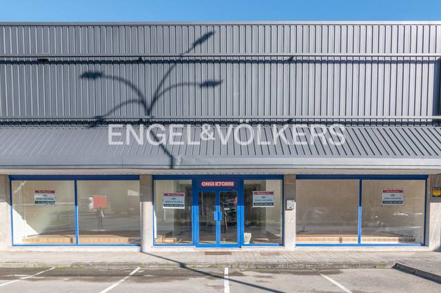 Local comercial en Venta en Bedia