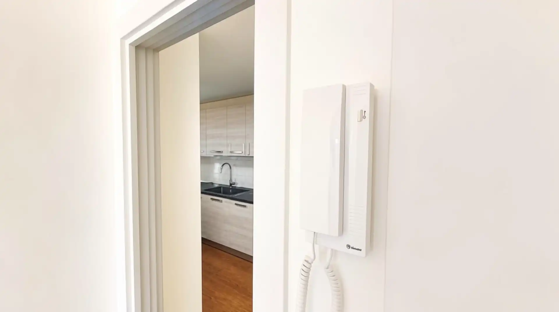 Wohnung zum Verkauf in Barcelona mit Ofen und Alarm