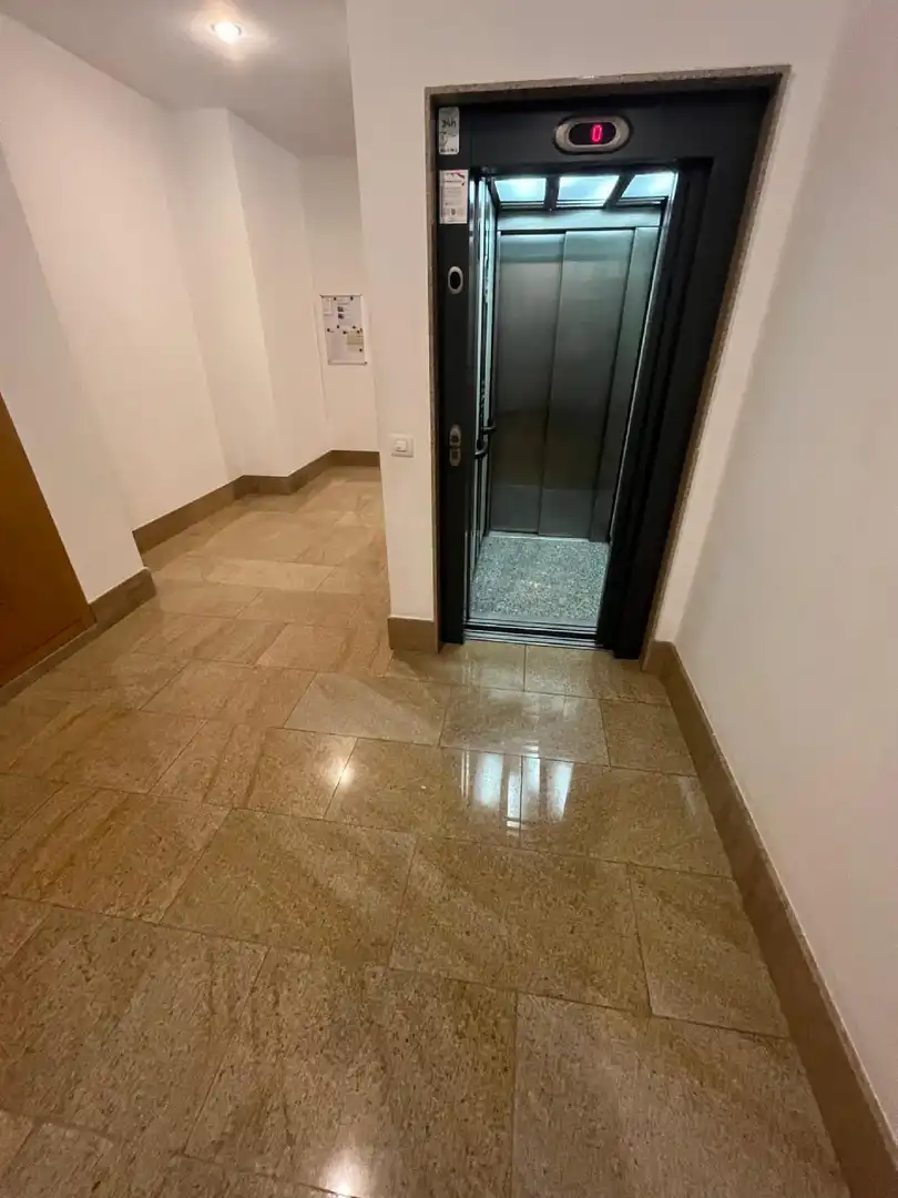 Piso en venta en Elche / Elx con Amueblado