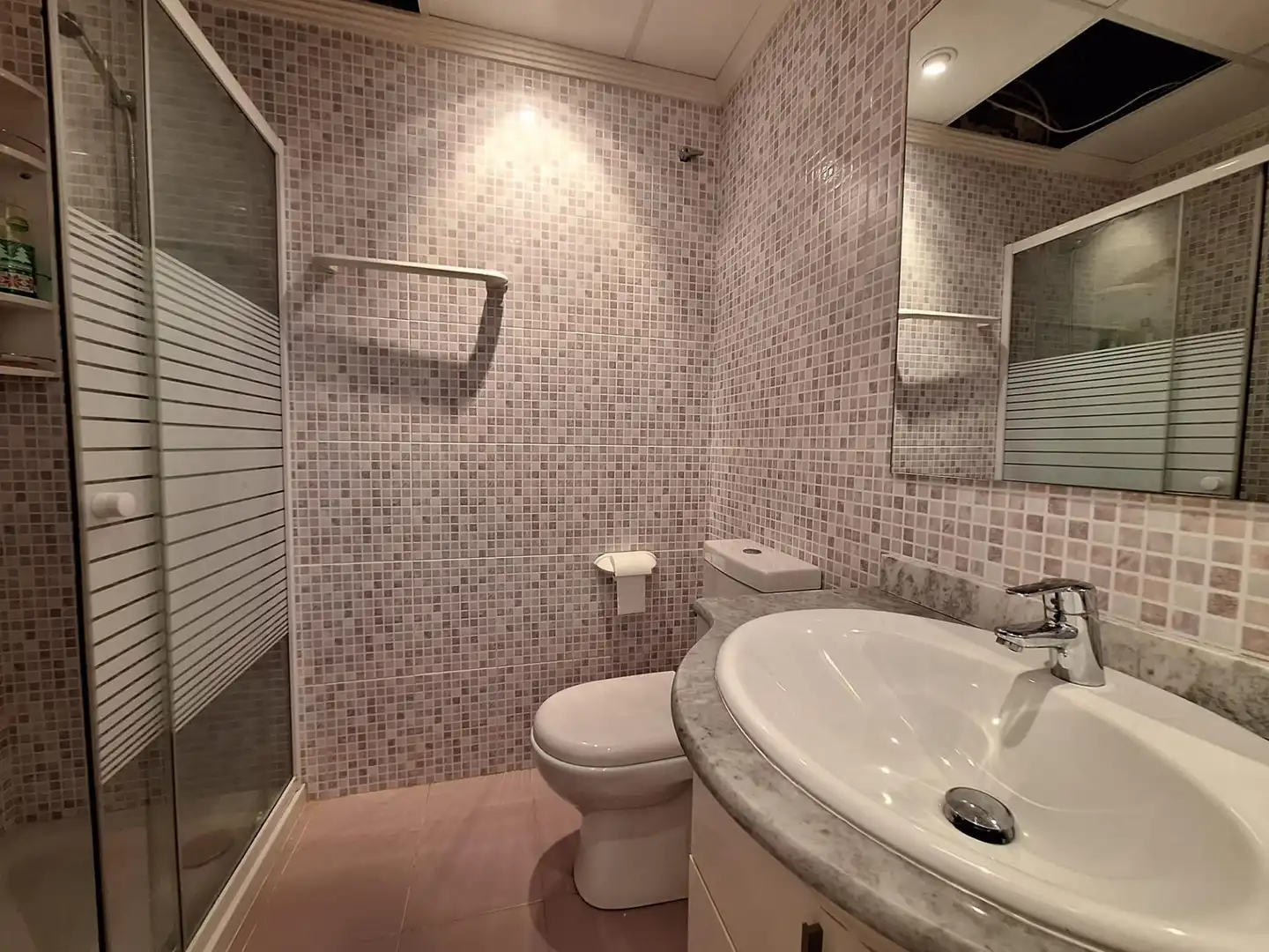 Bathroom of Ground floor for sale in Tavernes de la Valldigna