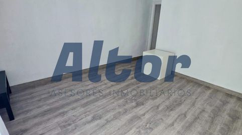 Foto 3 de Pis de lloguer a Alcalá, Pueblo Nuevo, Madrid Capital