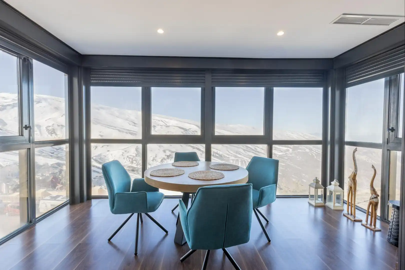 Menjador de Apartament en venda en Sierra Nevada amb Calefacció i Traster