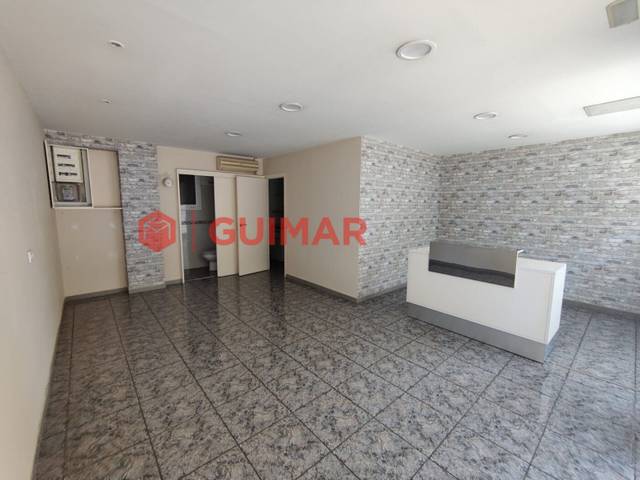 Local comercial en Alquiler en Esplugues de Llobregat - Carrer de la Lleialtat en Can Clota