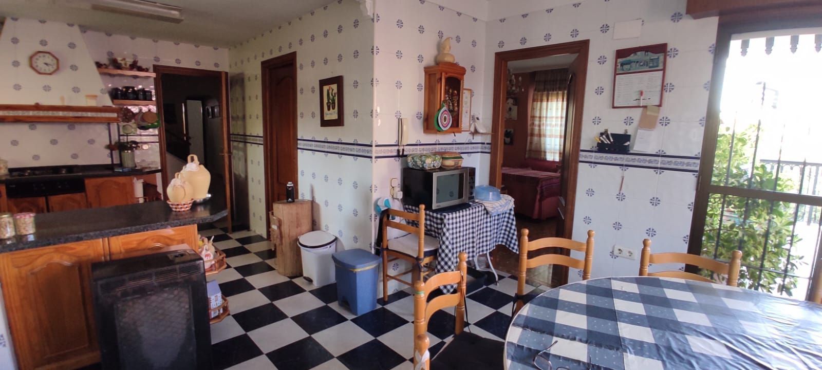 Cuina de Casa o xalet en venda en  Córdoba Capital amb Aire condicionat, Calefacció i Jardí privat