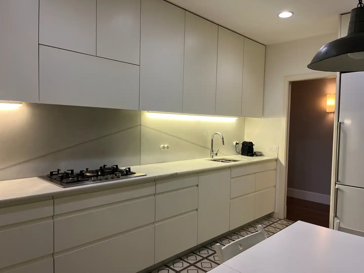 Cocina de Piso de alquiler en Barcelona con Aire acondicionado, Calefacción y Parquet