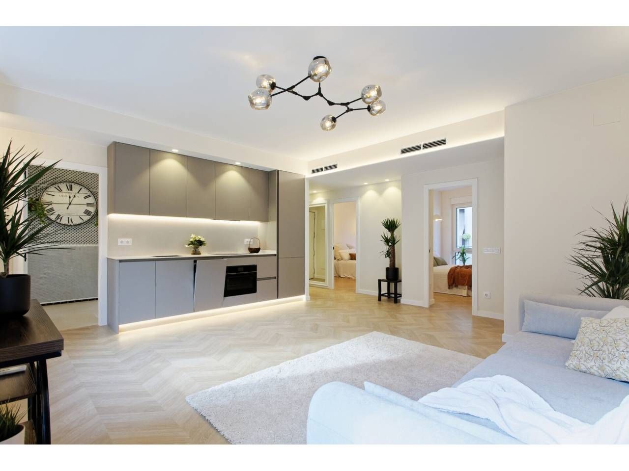 Living room of Flat for sale in  Barcelona Capital  with Air Conditioner, Heating and Parquet flooring