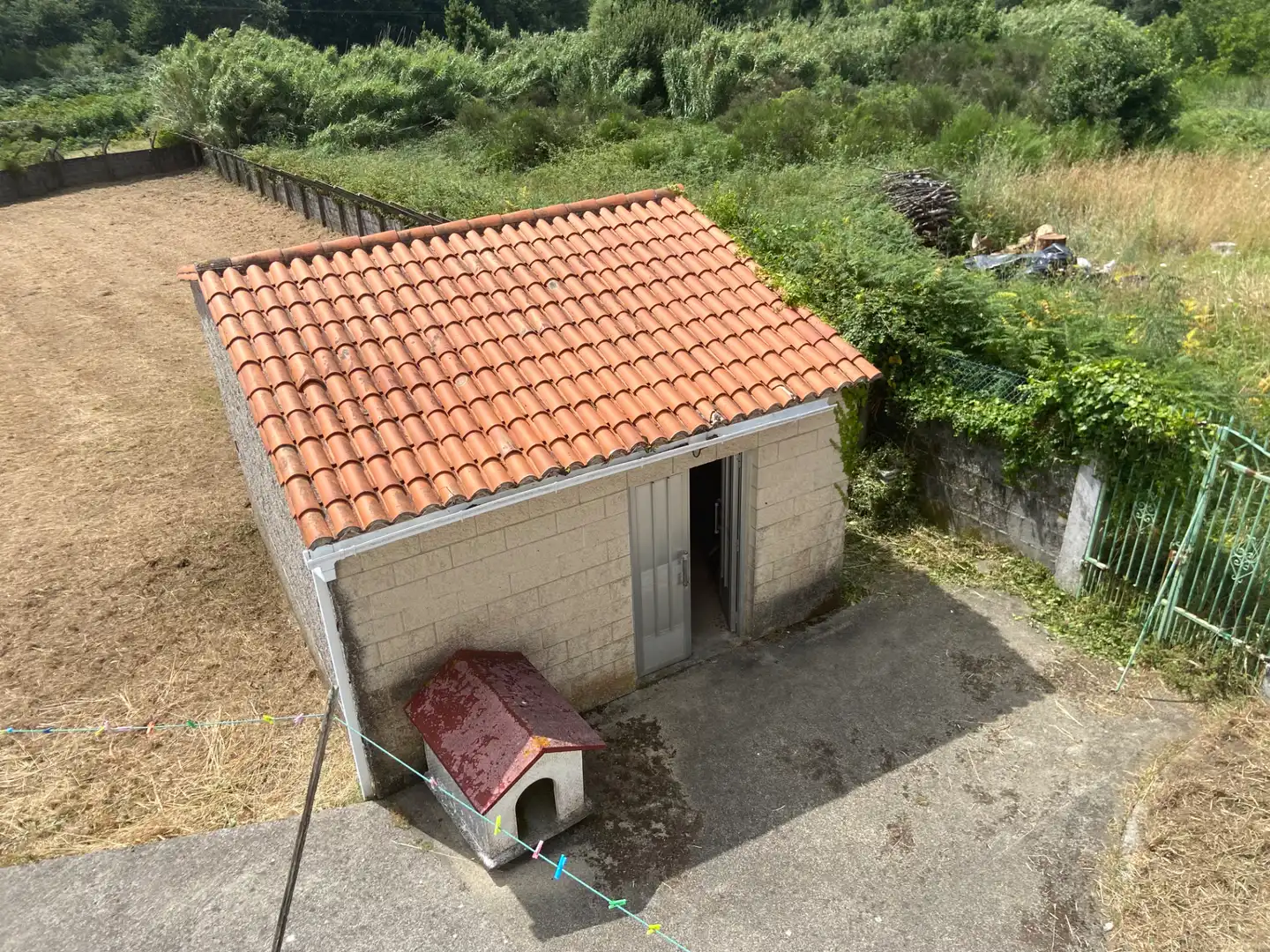 Vista exterior de Casa o xalet en venda en A Pobra do Caramiñal amb Calefacció, Jardí privat i Parquet