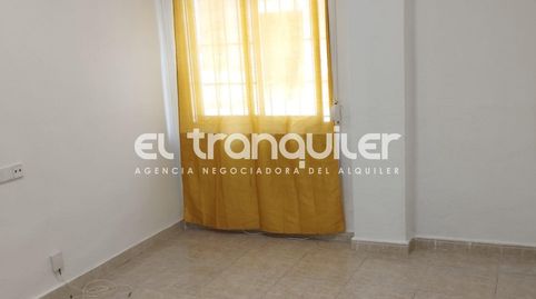 Photo 3 of Flat for rent in Calle Calamina, Villaverde Alto, Madrid Capital