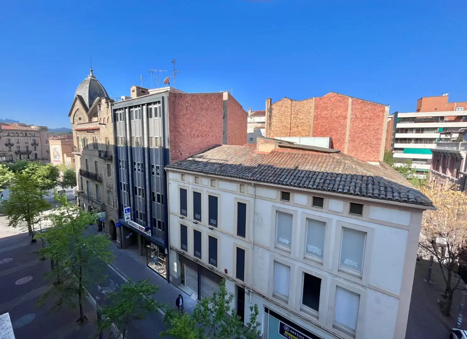 Flat for rent in Centre - Passeig i Rodalies