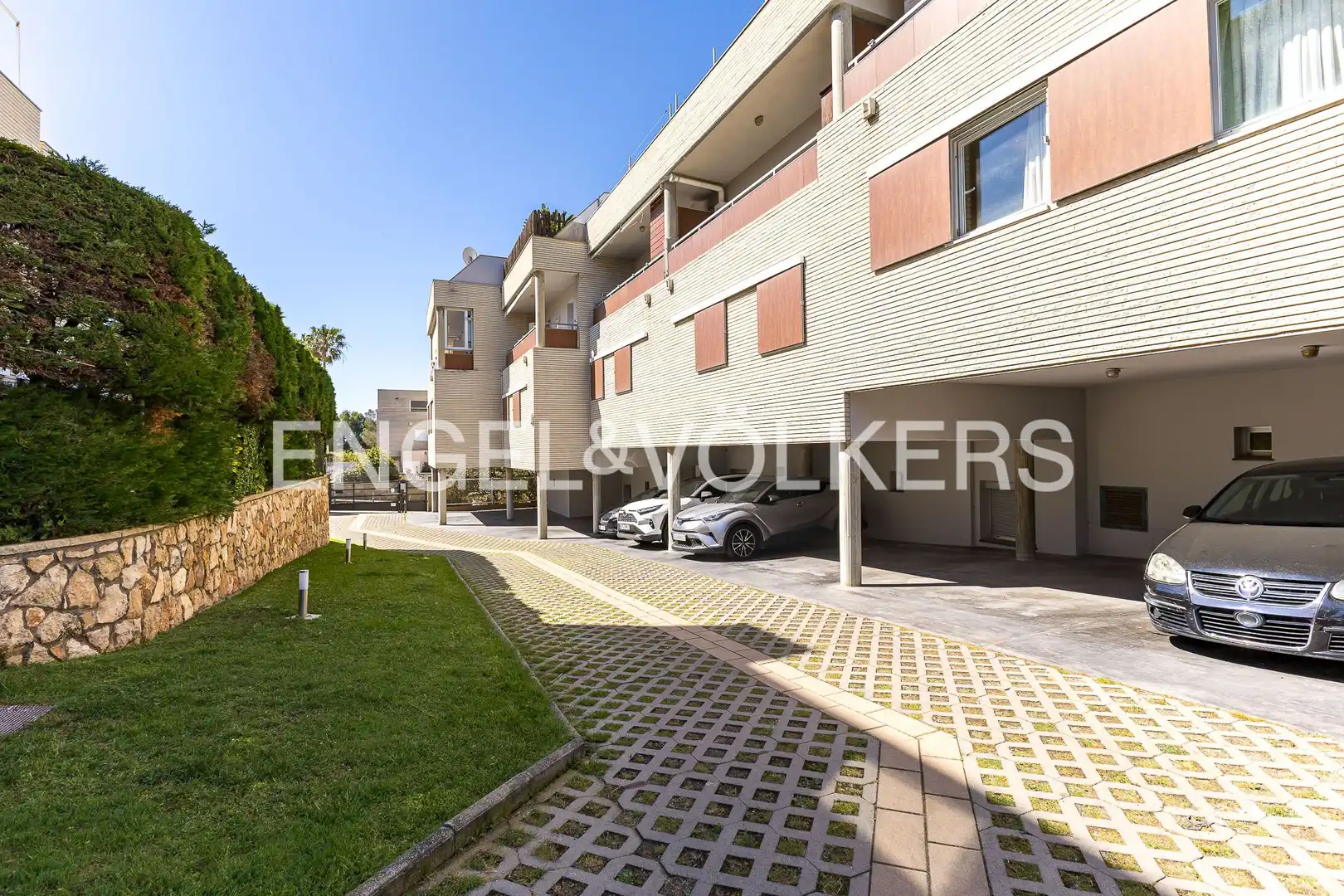Außenansicht von Maisonette zum Verkauf in Torredembarra mit Klimaanlage, Heizung und Terrasse