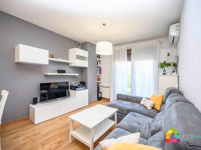 Living room of Flat for sale in  Toledo Capital  with Air Conditioner, Heating and Terrace