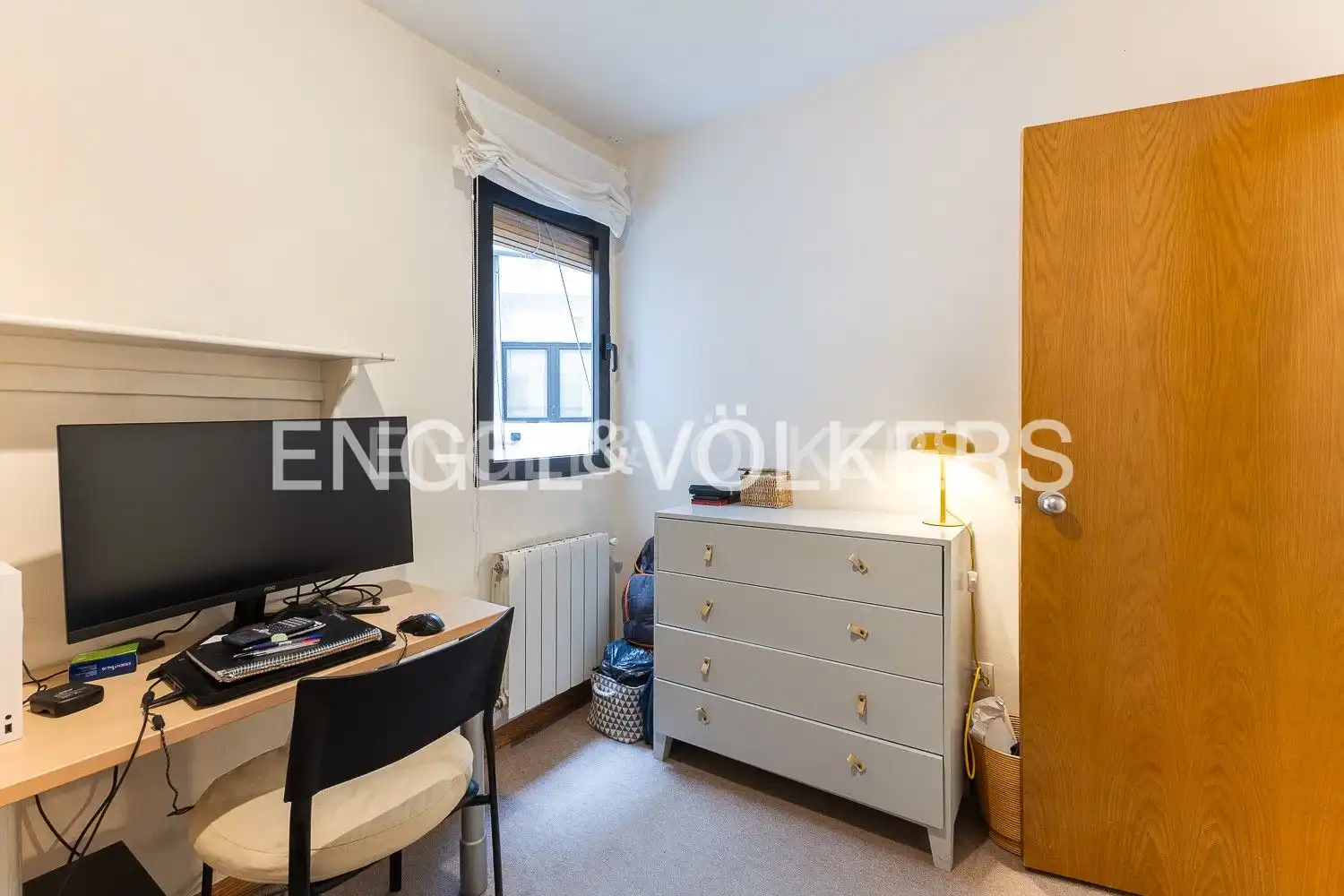 Flat for sale in Valencia  with Air Conditioner, Heating and Parquet flooring