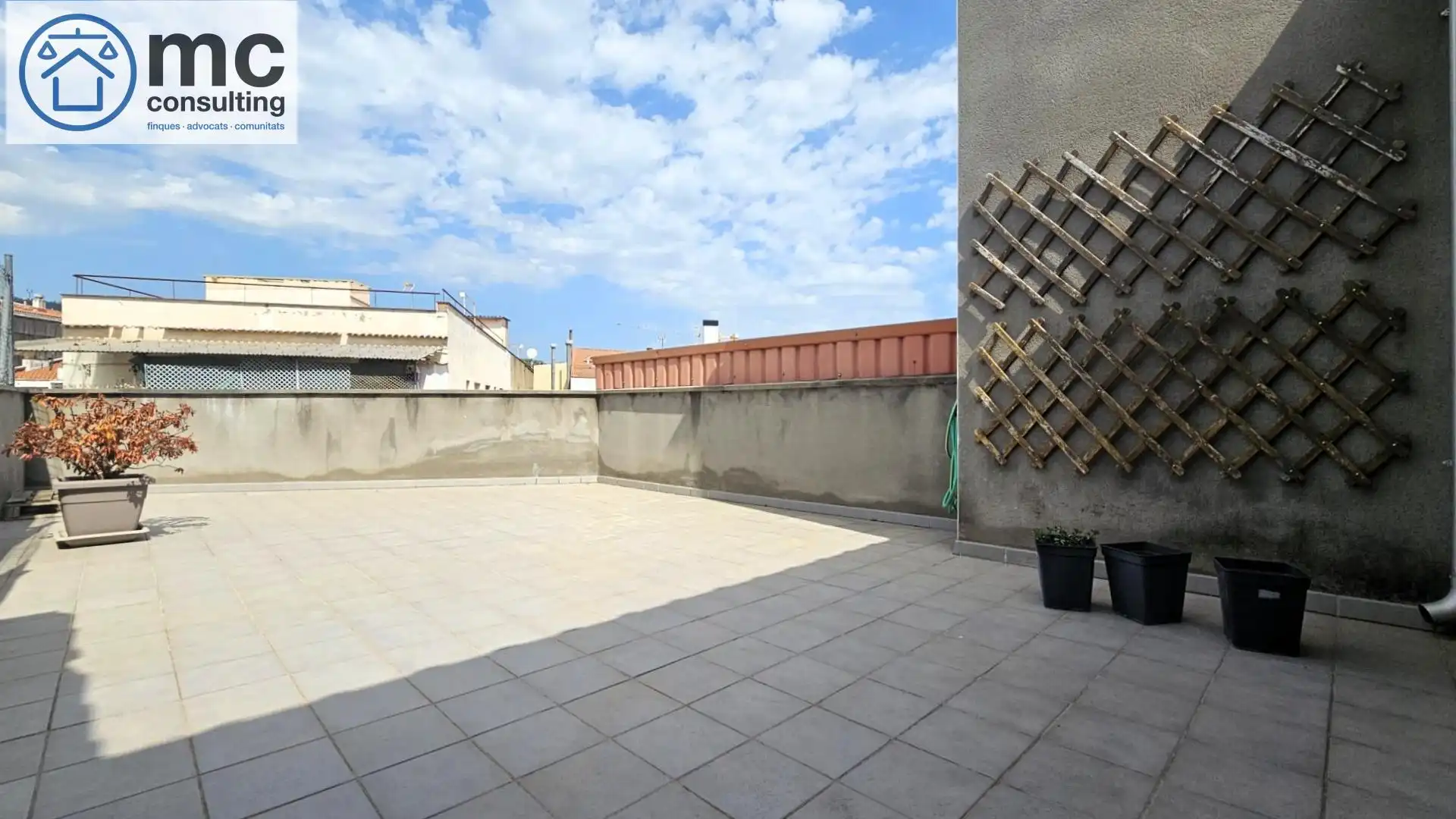 Terrace of Duplexes for sale in Montserrat - El Passeig