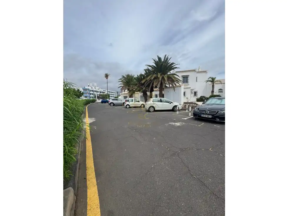 Parkplatz von Haus oder Chalet zum Verkauf in San Miguel de Abona mit Heizung, Terrasse und Schwimmbad