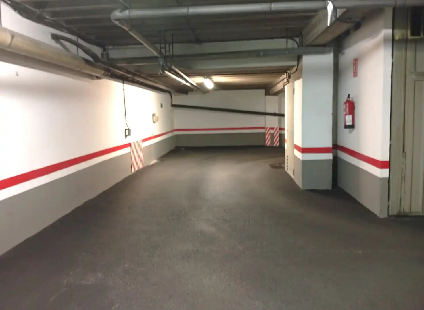 Parkplatz von Garage zum Verkauf in Oviedo 