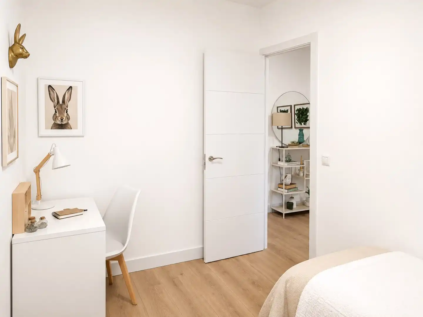 Habitación de Planta baja en venta en Madrid
