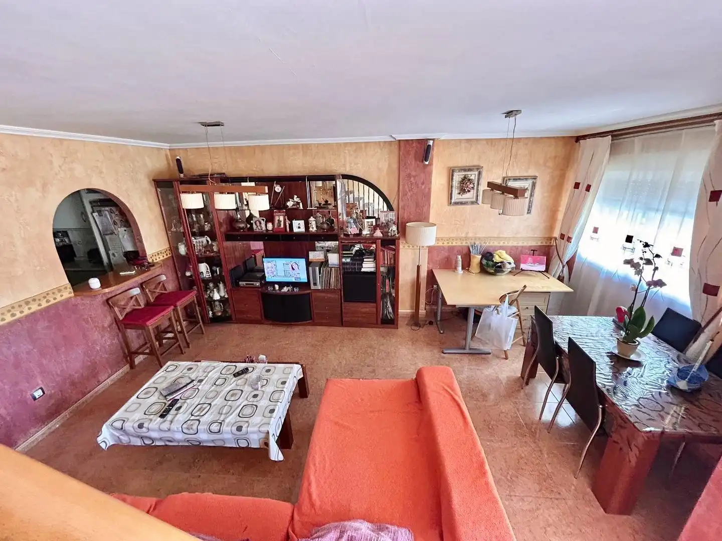 Sala d'estar de Casa o xalet en venda en Redován amb Aire condicionat, Calefacció i Jardí privat