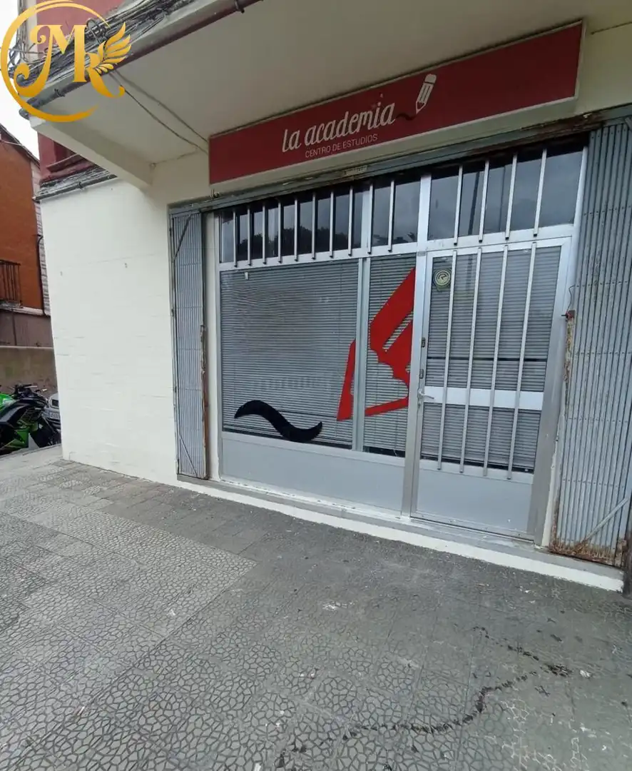 Vista exterior de Local de lloguer en Santander