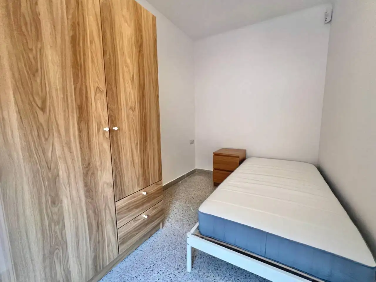 Schlafzimmer von Wohnung zur Miete in Barcelona mit Terrasse und Möbliert