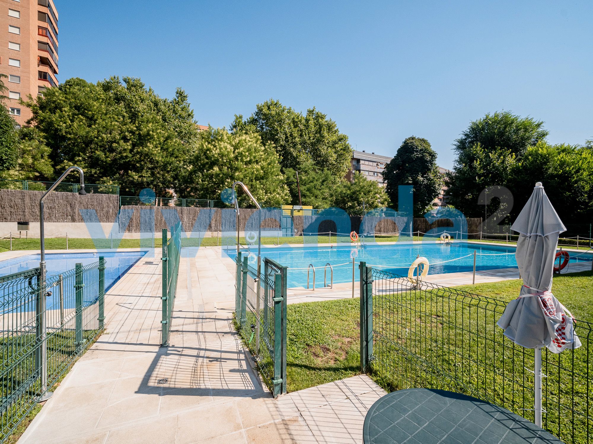 Piscina de Pis en venda en  Madrid Capital amb Calefacció, Terrassa i Piscina