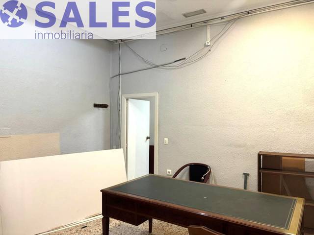 Local comercial en Alquiler en Safranar