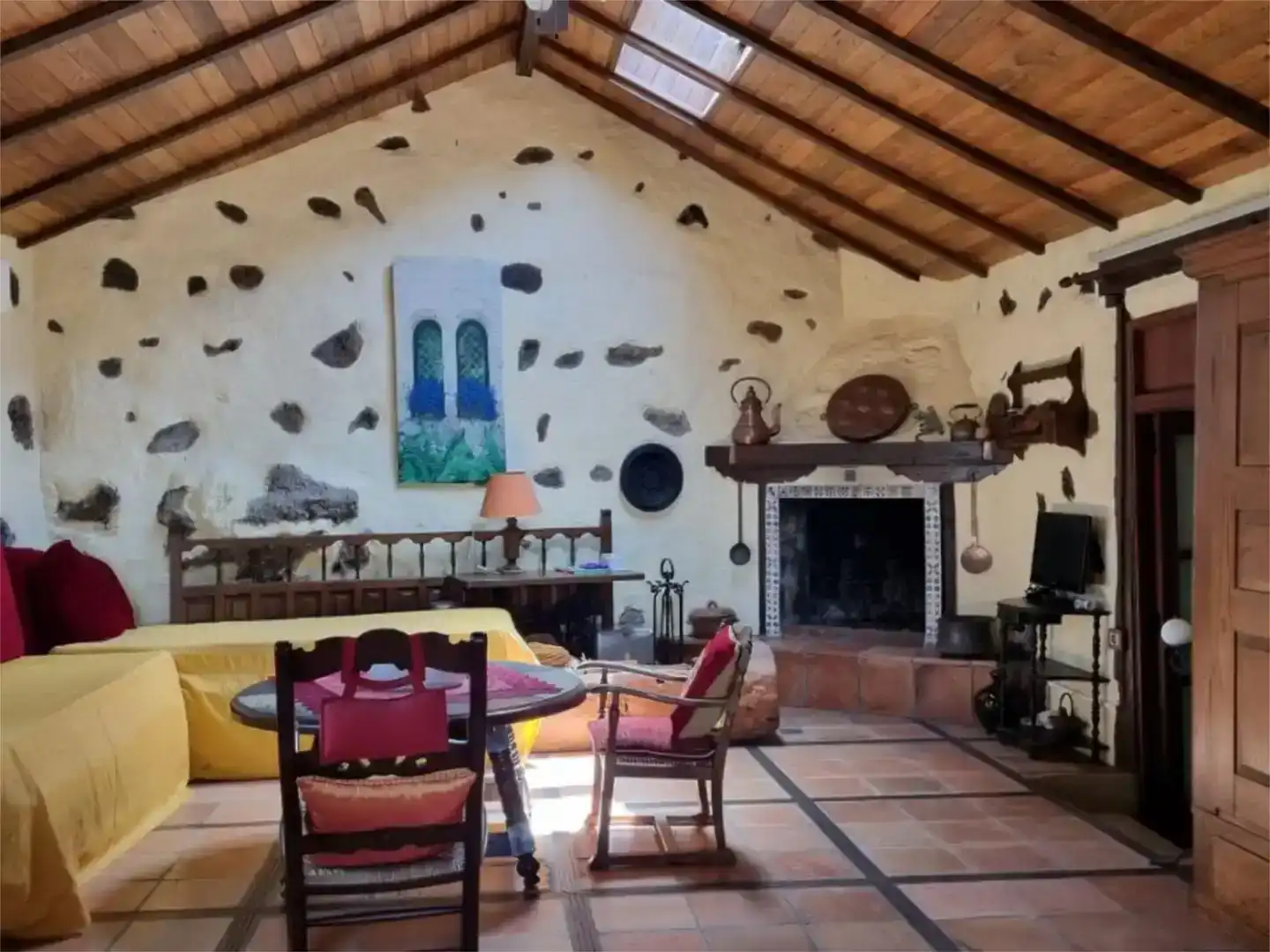 Living room of Country homes for sale in El Tanque  with Air Conditioner and Swimming Pool
