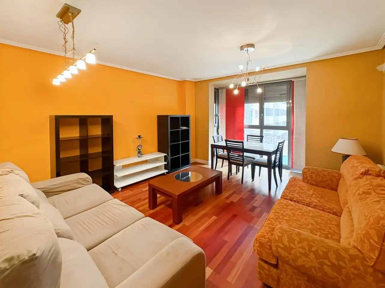 Wohnzimmer von Wohnung zum Verkauf in Madrid mit Heizung, Abstellraum und Gemeinschaftspool